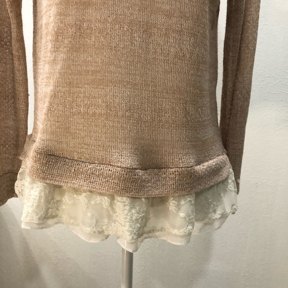 Clu+Willoughby peplum sweater blouse - Picture 2 of 6